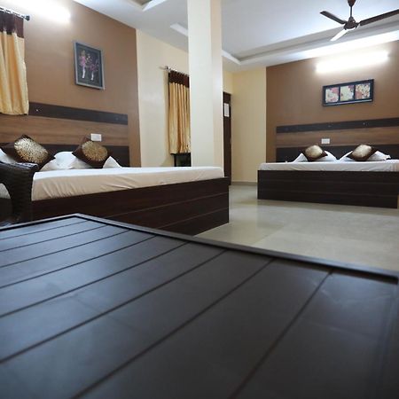 S4 Residency Hotel Chennai Luaran gambar