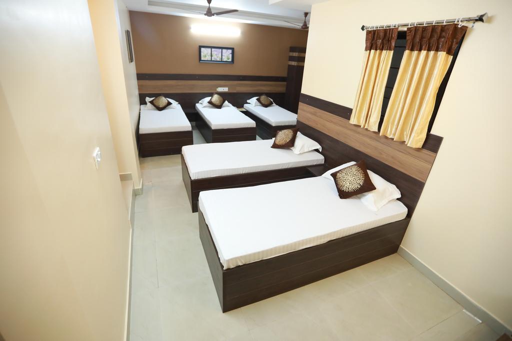 S4 Residency Hotel Chennai Luaran gambar