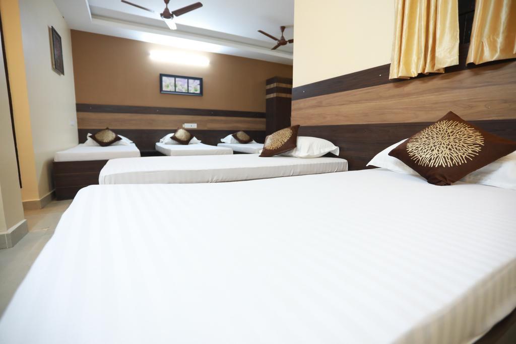S4 Residency Hotel Chennai Luaran gambar